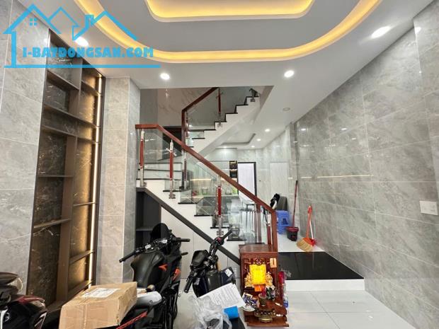 NHÀ MỚI 100% -  Ô TÔ NGỦ TRONG NHÀ - 4 TẦNG - 4PN - HẺM THÔNG 5M - NGAY TRUNG TÂM QUẬN 10 - 3