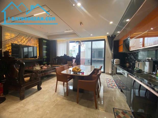 Bán Nhà Phố Ngọc Lâm 50m2 6T Dân Xây, Gara Thang Máy, Thông Nguyễn Văn Cừ Nhỉnh 18 Tỷ - 3