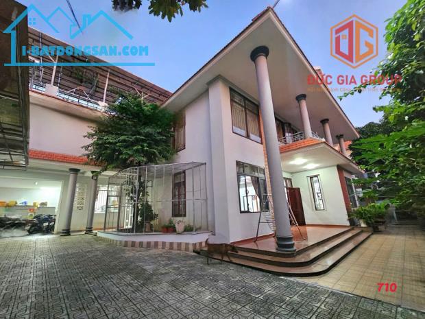 Nhà bán phường Tân Phong, khu cư xá Phúc Hải sổ hồng gần 500m2 ngang 23m giá 19 tỷ