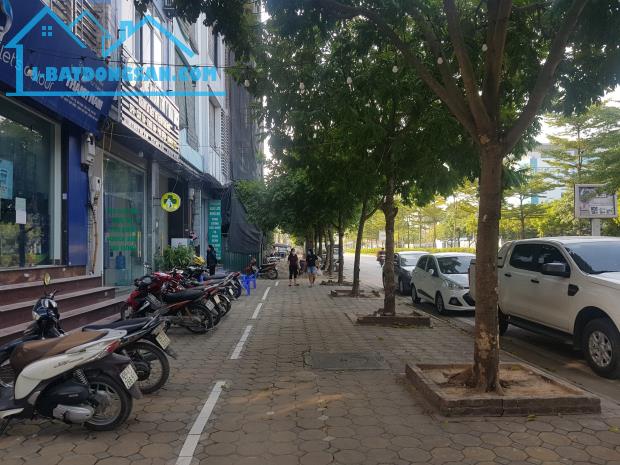 Nhà 8 tầng mặt phố Nguyễn Xiễn Thanh Xuân kinh doanh 25 tỷ.