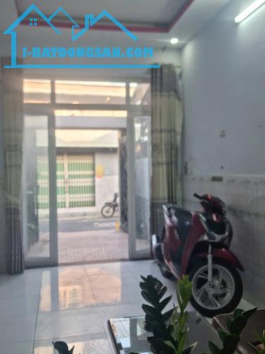 chủ cần bán gấp nhà trung mỹ tây quận 12; 1 trệt 2 lầu hẻm xe tải thông  giá 3.7 tỷ - 1
