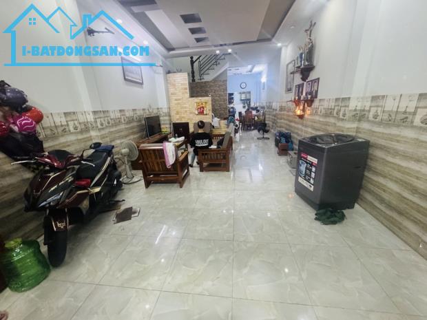 BÁN NHÀ 3 TẦNG - 77M2 - KINH DƯƠNG VƯƠNG - BÌNH TÂN GIÁP Q6 - NHỈNH 5 TỈ - 4