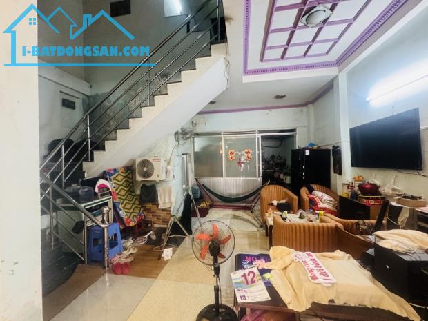 Bán nhà Quận 6 hẻm xe tải 140m2 ngang 4.5m nở hậu tài lộc, có dòng tiền, chỉ 12.xx tỷ TL - 2