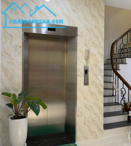 Mặt tiền VIP Nguyễn Đình Chiểu, P.1, Q.3, 80m2, năm tầng thang máy, giảm còn 27 tỷ. - 3