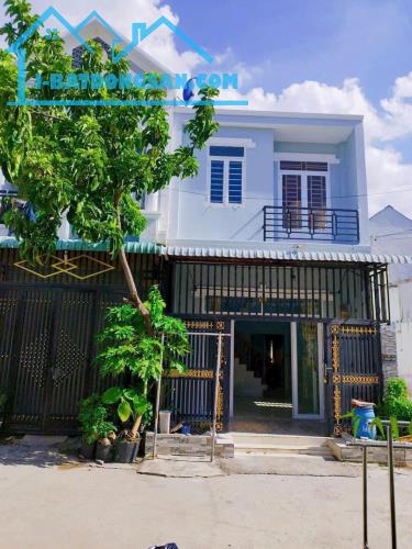 Ngân Hàng thanh lý phát mãi nhà 1 trệt 1 lầu 79m2  gần KCN phong phú Bình Chánh - 1