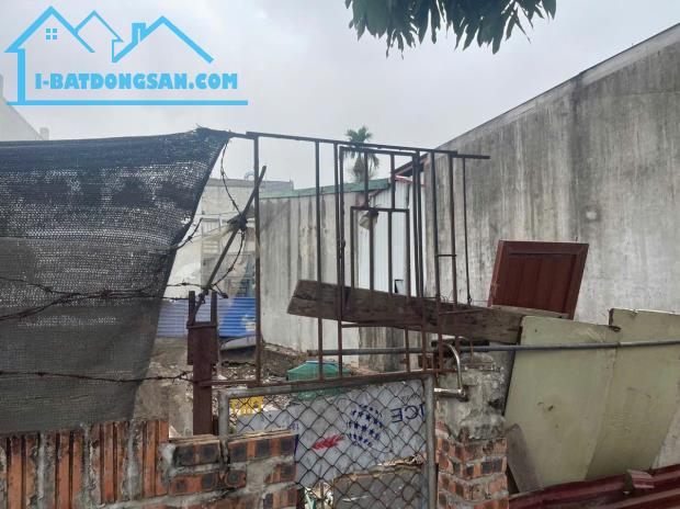 Bán 45 m² Đất xã Bát Tràng (Đông Dư), Gia Lâm ô tô vào