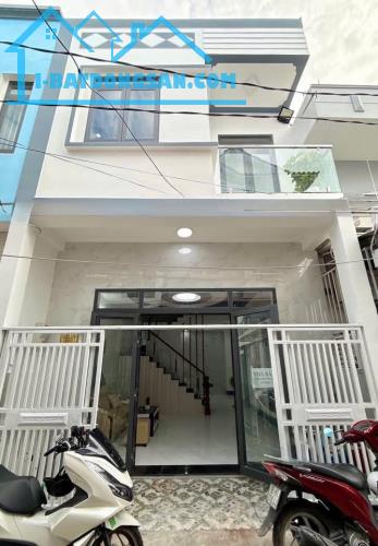 BÁN NHÀ 1T1L đúc, TRỤC CHÍNH HẺM THÔNG, cách MT Trần Nam Phú chỉ 30m - 1