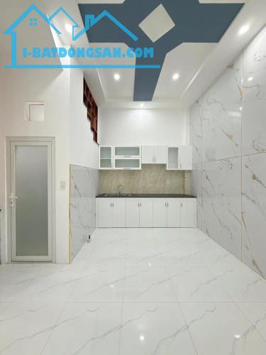 BÁN NHÀ 1T1L đúc, TRỤC CHÍNH HẺM THÔNG, cách MT Trần Nam Phú chỉ 30m - 5