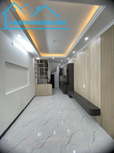 Bán nhà phố Bạch Mai Hai Bà Trưng Hà Nội, nhà xây mới: 5 tầng sổ riêng mặt tiền gần 5 m vu - 4