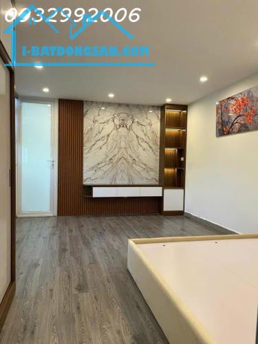 Cần bán nhà Đội Cấn Lô Góc cực Thoáng Nội thất tiện lợi vào ở ngay
36m x 4 tầng 8,8 tỉ - 1