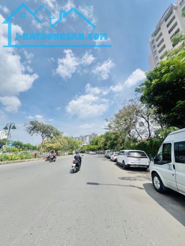 🏠🏠🏠 MẶT TIỀN BA ĐÌNH 10M - F9.Q8 - 97M2 ( 4.5 * 22 )- 3 TẦNG BTCT - 14.5 TỶ TL  Mô tả: - 1