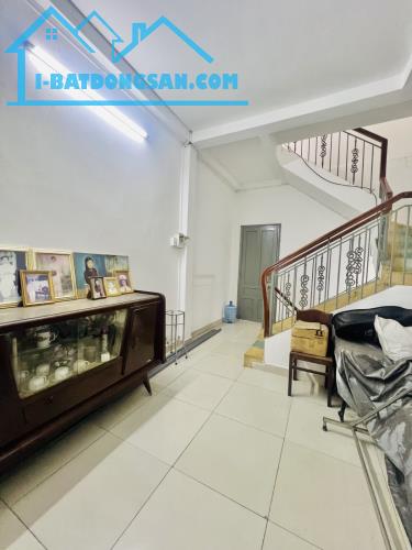 🏠🏠🏠 MẶT TIỀN BA ĐÌNH 10M - F9.Q8 - 97M2 ( 4.5 * 22 )- 3 TẦNG BTCT - 14.5 TỶ TL  Mô tả: - 3