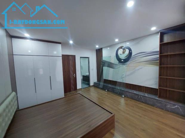 🏡 Bồ Đề - Long Biên - 67m2 - 8,7 tỷ - Gần ô tô - Thang máy