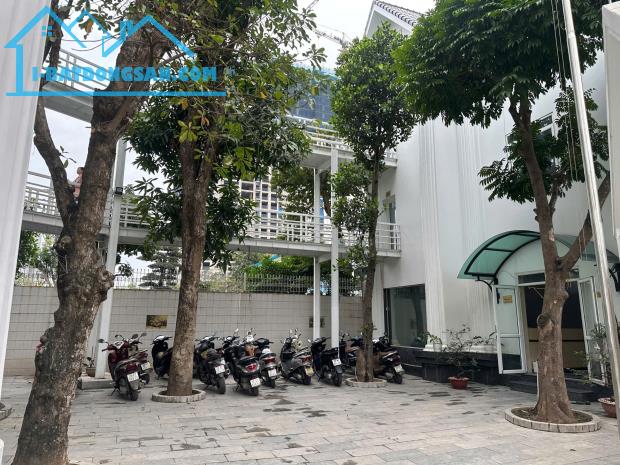 SIÊU BIỆT THỰ KĐT PHÁP VÂN, HOÀNG MAI, 740M,4T,MT42M, MUA 1 ĐƯỢC 2, GIÁ TỐT NHẤT KĐT - 1