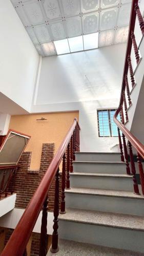 Bán nhà Mt 3 tầng Trần Văn Dư, gần biển và Furama Resort, Mỹ An, Ngũ Hành Sơn 8.98 tỷ - 1