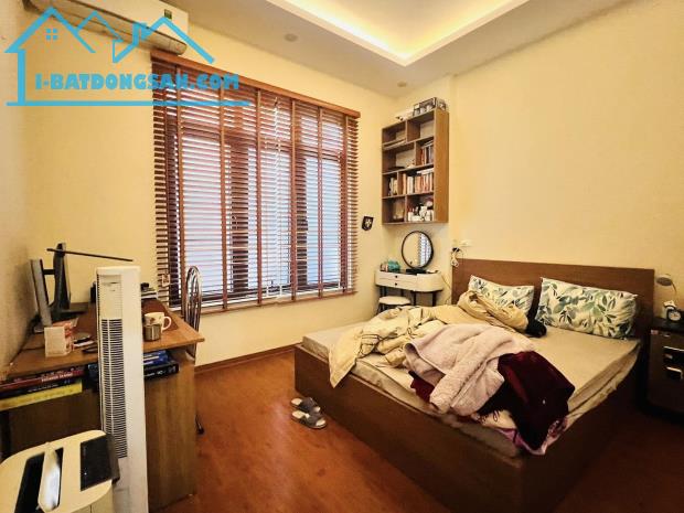 💥💥Mặt ngõ Nguyễn Khang 42m 4T, ô tô 30M, ba gác phóng, nhỉnh 10 tỷ - 1