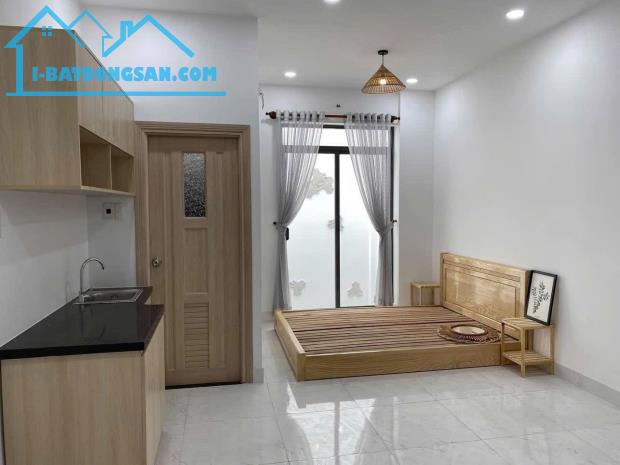 BÁN CHDV ĐỐI DIỆN AEON TÂN PHÚ – HẺM XE HƠI THÔNG – 8 PHÒNG CHO THUÊ – GIÁ 9.XĐ - 5