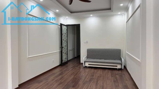 🏡 Nguyễn Văn Cừ - Long Biên - 71m2 - 11,7 tỷ - Dân xây - Ô tô - 2 thoáng - 3