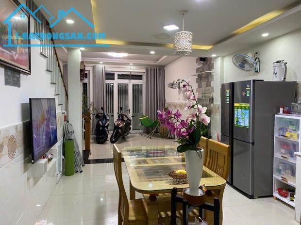 BÁN NHÀ MẶT TIỀN GẦN BIỂN PHẠM VĂN ĐỒNG PHƯỜNG PHƯỚC MỸ QUẬN SƠN TRÀ TP ĐÀ NẴNG