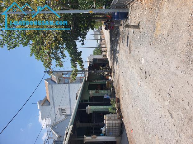 Nhà Mặt Tiền long trường q9 vừa ở vừa kinh doanh. 105m. giá rẻ hơn khu vực. 6.9 tỷ.bớt - 4