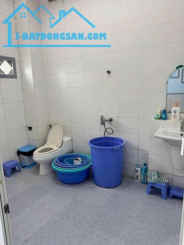 Nhà Cho Thuê 200m², 3PN, Giá Chỉ 6 Triệu – Hẻm 311 Nguyễn Văn Cừ, Ninh Kiều - 1