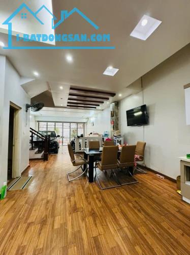 Bán nhà khu phân lô Lạc Trung, Quận Hai Bà Trưng - Gara oto, 75/80m2 x 6 Tầng - Kinh doanh - 4