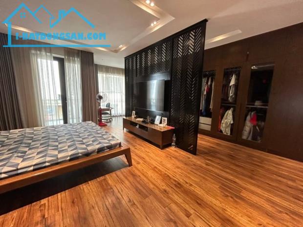 Bán nhà lô góc 3 mặt ngõ ô tô, kinh doanh phố Chùa Láng 130m2, 5 tầng, mt 7.5m, chỉ 37 tỷ. - 4
