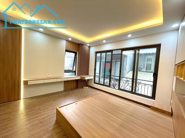 HOA HẬU HAI BÀ - 8 CĂN NHÀ MỚI - THANG MÁY - NGÕ RỘNG THOÁNG – GẦN Ô TÔ  35M2 – 8.5 TỶ 🏡 - 4