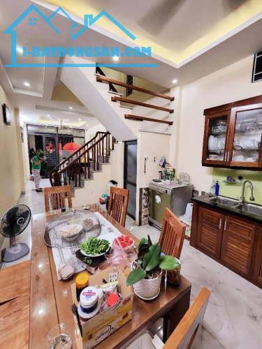 Cần bán nhà Thanh Liệt 20m ra ô tô 51m2 6.5tỷ - 2