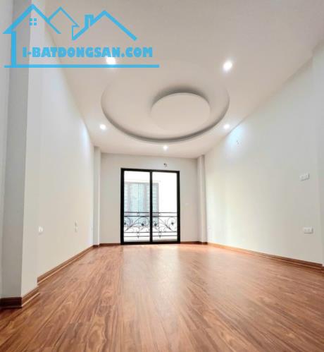 BÁN NHÀ KIM GIANG, HOÀNG MAI, 7 TẦNG THANG MÁY- GẦN Ô TÔ, 40M2, 8.8 TỶ(CTL) - 1