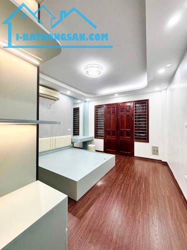 HIẾM HIẾM BÙI XƯƠNG TRẠCH THANH XUÂN,32M2x5T,LÔ GÓC,Ô TÔ VÀO NHÀ,NGÕ THÔNG,NHÀ ĐẸP Ở NGAY. - 2