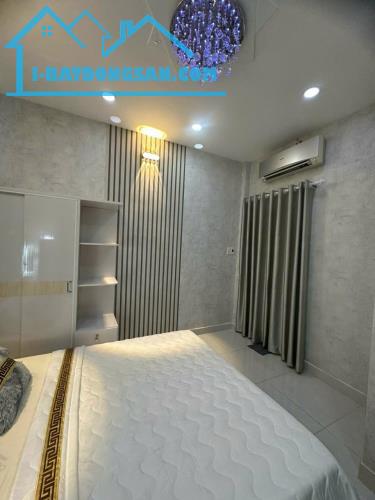 **Bán nhà phường 14, Tân Bình, hẻm Trường Chinh; 5*8 4 tầng - nhỉnh 6 tỷ - 1