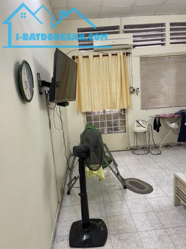 BÁN NHÀ 2 TẦNG BÙI HỮU NGHĨA P5 QUẬN 5 - 64M2 - 2PN 2WC - HẼM XE TẢI CHỈ 15 TỶ - 1
