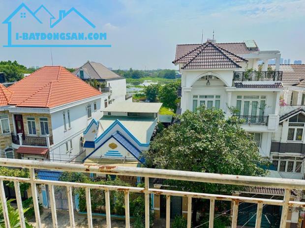 Ngộp Bank Bán Gấp nhà Đường Số 10 Ven Sông Sài Gòn 120m2 5 Tầng 15,4  Tỷ TL - 1