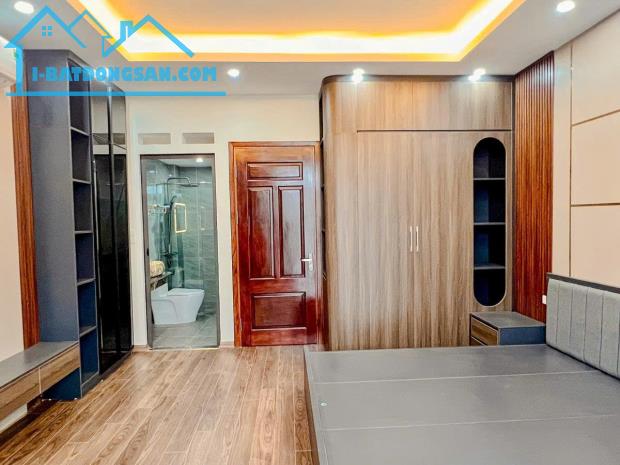 BÁN NHÀ PHÂN LÔ KĐT ĐẠI KIM – 58M² 5T MT4,3M - GARA Ô TÔ – VỈA HÈ – 17.5 TỶ - 0795986686 - 2