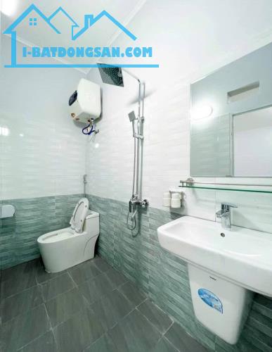 Bán nhà Ngô Gia Tự, Đằng Lâm, Hải An, Hải Phòng. 4 tầng, 42m2, 2,688 tỷ. Ngang 5m, d2 - 4