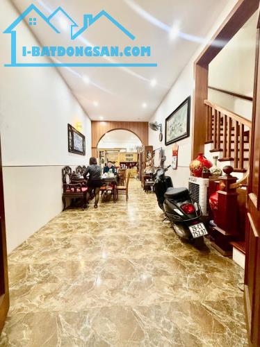 Đê Trần Khát Chân, Ô tô tránh, 5 phút ra Hồ Gươm, KD đa dạng. 80m2x5t, MT 5m. 14.2 tỷ