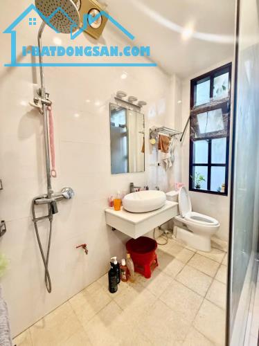 Đê Trần Khát Chân, Ô tô tránh, 5 phút ra Hồ Gươm, KD đa dạng. 80m2x5t, MT 5m. 14.2 tỷ - 5