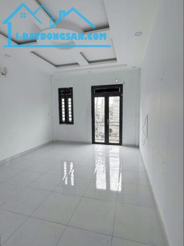 HẺM 8M THÔNG, NGAY HƯƠNG LỘ 2, ÔTÔ NGỦ TRONG NHÀ, 4 TẦNG, 70M2,  SỔ ĐẸP NỞ HẬU - GIÁ CHỈ - 2