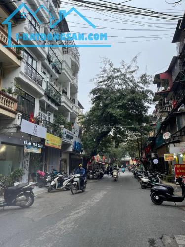 Bán nhà mặt phố Lương Định Của 90m2, 4 tầng, 2 mặt thoáng, cho thuê 40tr/ tháng, chỉ 25 tỷ
