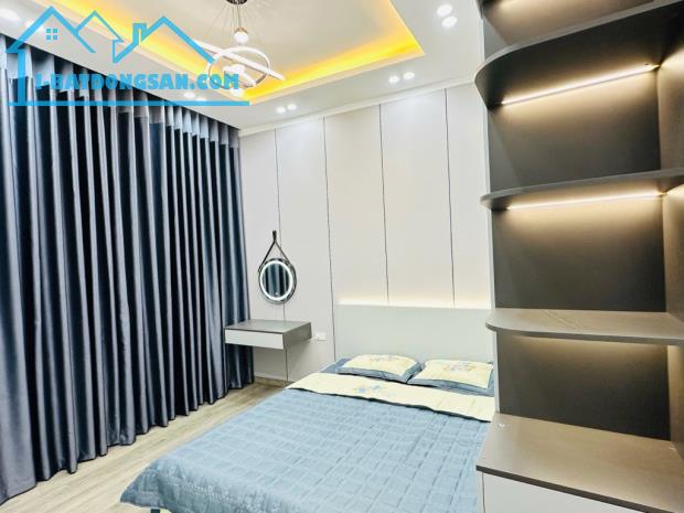 BÁN NHÀ CẦU GIẤY - 10M RA Ô TÔ, 2 THOÁNG - 38m2, 7 TỶ - 2