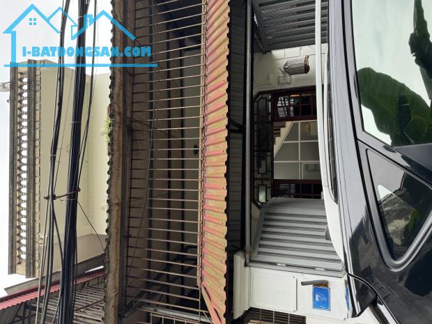 NGỌC THỤY – ĐƯỜNG TRẢI NHỰA – Ô TÔ ĐỖ TRONG NHÀ – 105M², MẶT TIỀN 5.2M