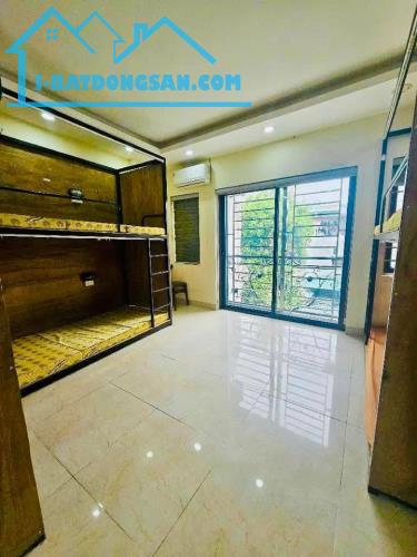 Nhà Đẹp Gần Đường Ô Tô Trương Định, Hai Bà Trưng 72m, 6 tầng, mt 5.7m, giá 13.2 tỷ.