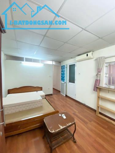 Cho thuê Tập thể Võ Thị Sáu, 75m2, 2 ngủ chỉ 7 Triệu/th vào được ngay - 2