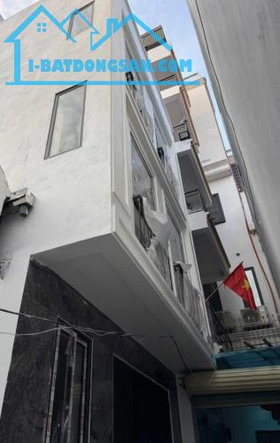 3.3tỷ, 3 tầng. Nhà đẹp lung linh, Bích Hoà- Thanh Oai