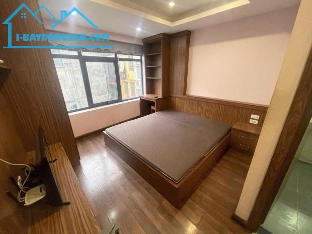 Bán toà CCMN Nguyễn Ngọc Vũ. Cầu Giấy DT92m x 7T. Mặt tiền 7.2m - 2