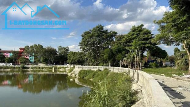 Bán Đất tặng nhà cấp 4 Ngay Hồ Thạch Bàn. 800m r Aeon Long Biên. 64m2  Lh 0965858116