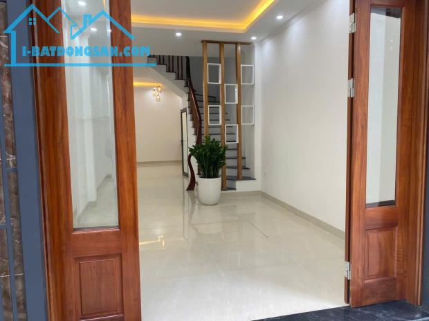 SIÊU HIẾM CÓ!!BÁN NHÀ 5 TẦNG ,30M2,HƯỚNG TÂY TỨ TRẠCH,GẦN ĐƯỜNG OTO GIÁ CHỈ 5, TỶ - 1