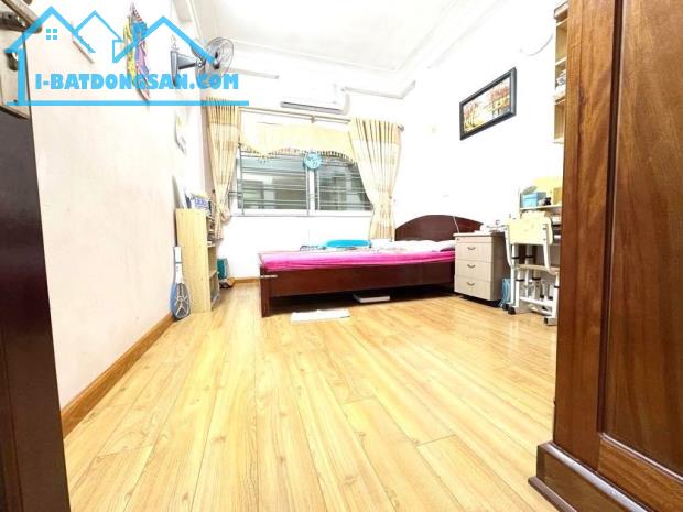 Nhà phố Định Công 35m2 x 5 tầng 1 tum giá 3.9 tỷ ô tô đỗ gần Không Quy Hoạch - 3