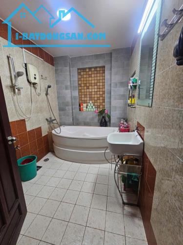 Mặt tiền KD ngay Tạ Quang Bửu, P.5, Q.8, DT: 5 X 20, bốn tầng, giá 21 tỷ. - 4